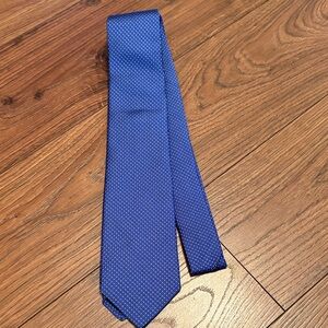 Brand New Tom James Blue Tie with White Polka Dots